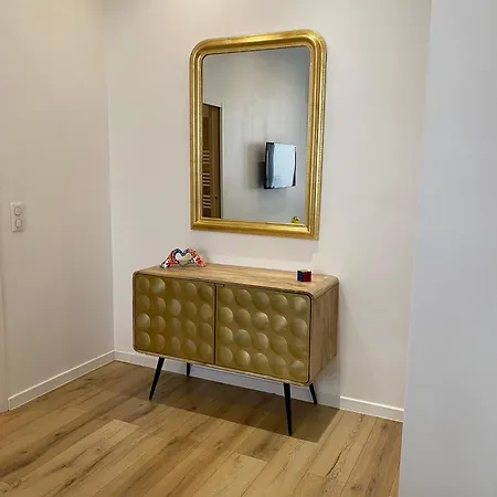 Restful Centre * أنتيب